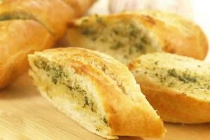 Fesleğenli Ekmek