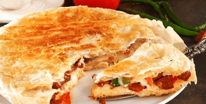 Kaşarlı Sucuklu Börek Tarifi